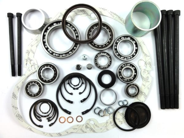 Bearing and sealing set P 600 - Gearbox