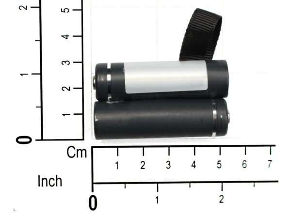 Akku-Pack (2500 mAh, Kapazität für 8 Stunden Dauerbetrieb)