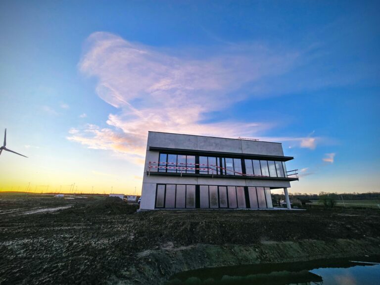 20260204_082221-EFFECTS